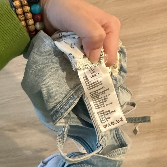 free people we are free alora Women's Light Blue Denim Jumpsuit size large - Picture 11 of 12